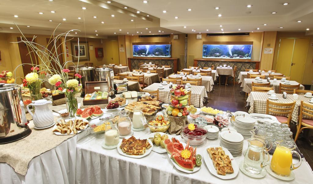 Hotel Impala Buenos Aires Restaurant photo